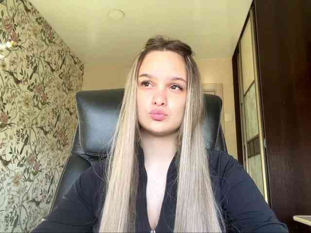 AnnaHoupt webcam