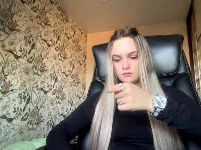 AnnaHoupt