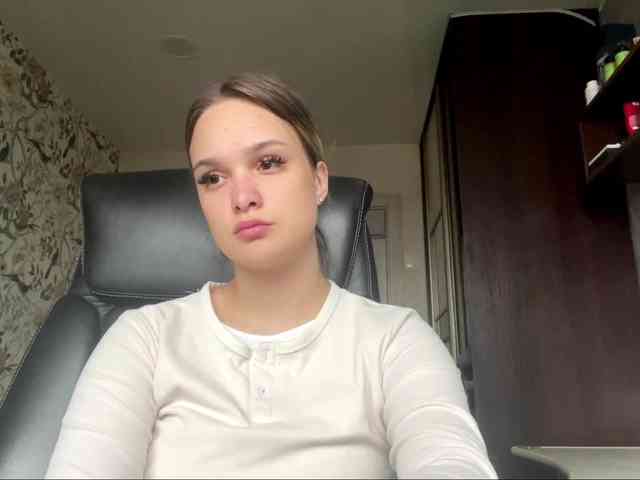 AnnaHoupt webcam