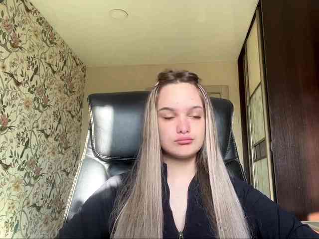 AnnaHoupt webcam
