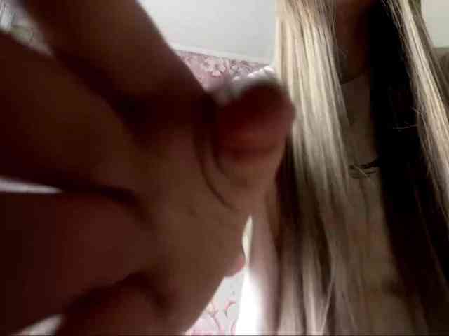 AnnaHoupt