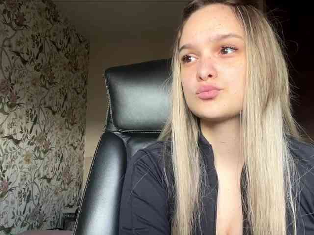 AnnaHoupt