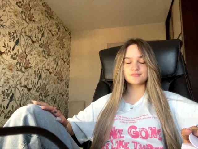 AnnaHoupt