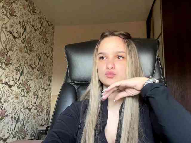 AnnaHoupt AnnaHoupt