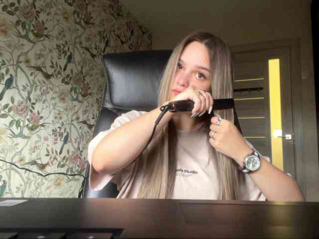 AnnaHoupt