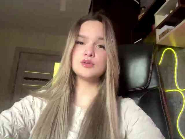 AnnaHoupt