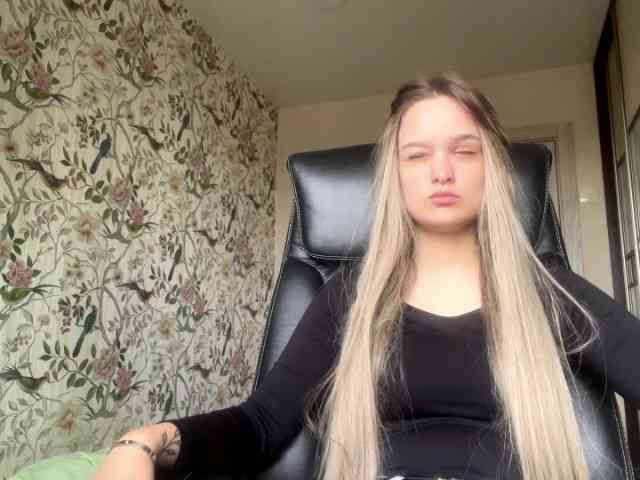 AnnaHoupt