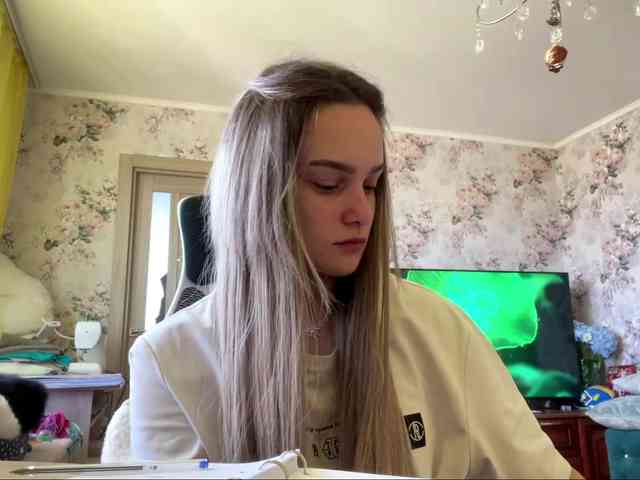 AnnaHoupt