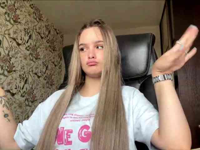 AnnaHoupt webcam