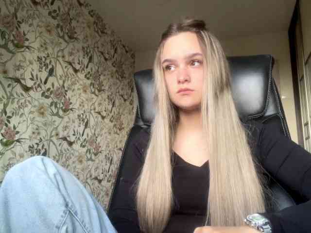 AnnaHoupt webcam