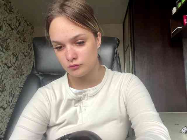 AnnaHoupt webcam