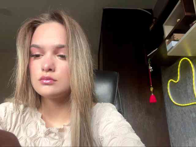 AnnaHoupt AnnaHoupt