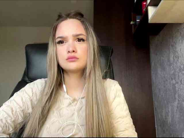 AnnaHoupt webcam