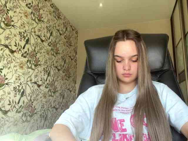 AnnaHoupt