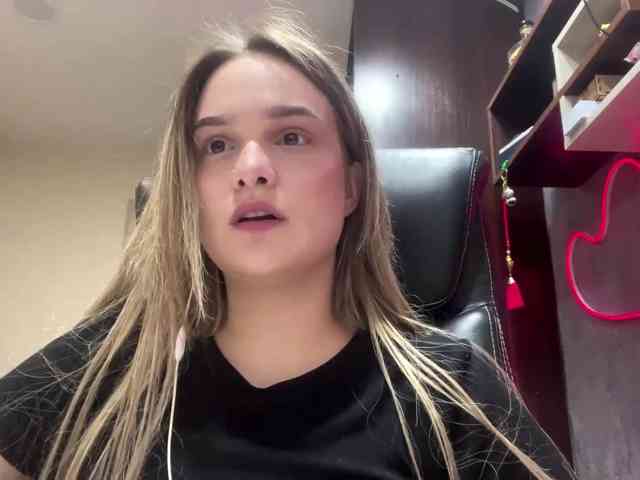 AnnaHoupt webcam