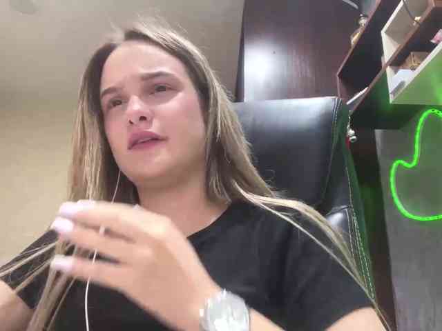 AnnaHoupt webcam