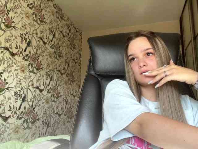 AnnaHoupt