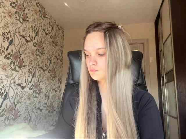AnnaHoupt webcam