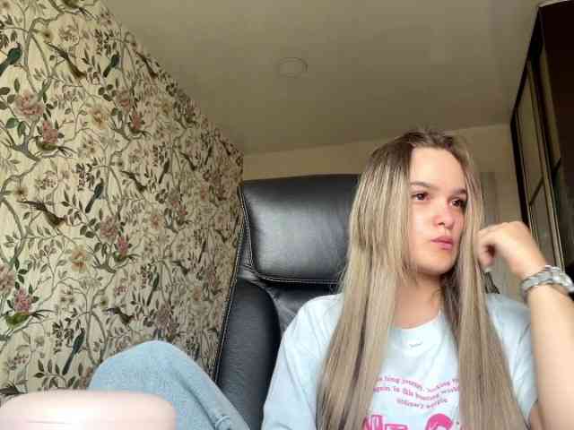 AnnaHoupt webcam