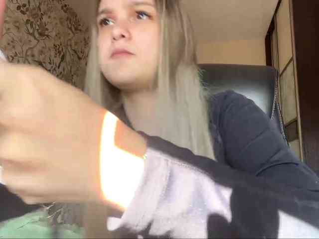 AnnaHoupt
