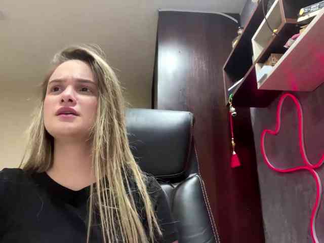 AnnaHoupt webcam