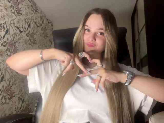 AnnaHoupt