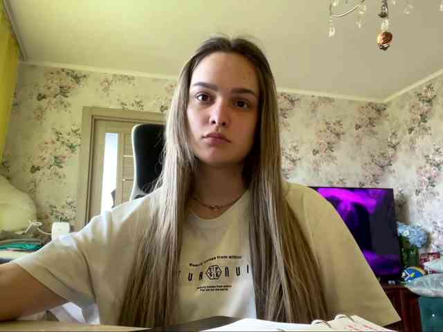 AnnaHoupt