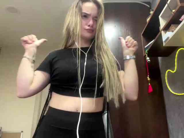 AnnaHoupt webcam
