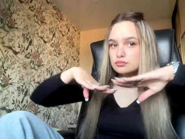 AnnaHoupt