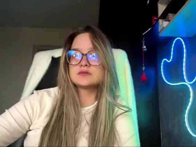 AnnaHoupt