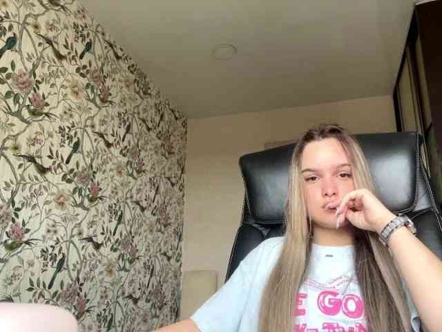 AnnaHoupt