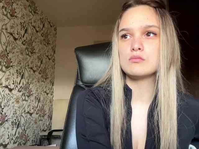 AnnaHoupt