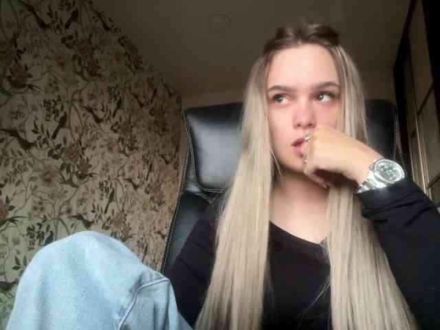 AnnaHoupt webcam