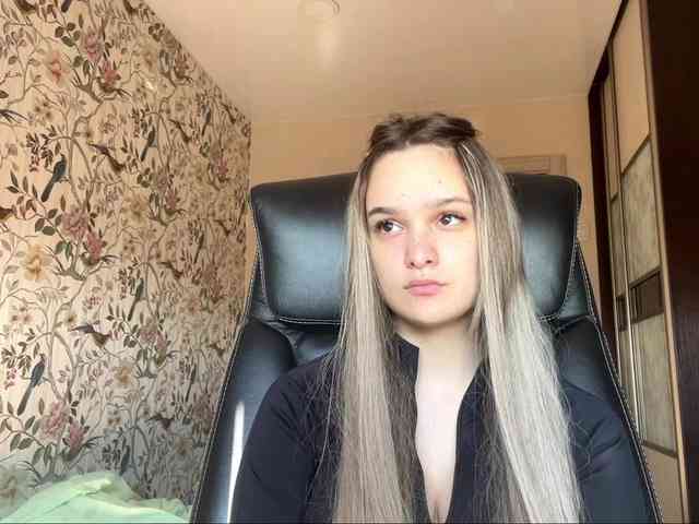 AnnaHoupt