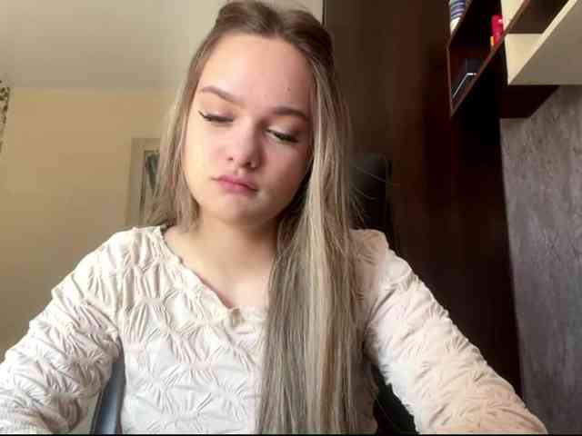 AnnaHoupt webcam