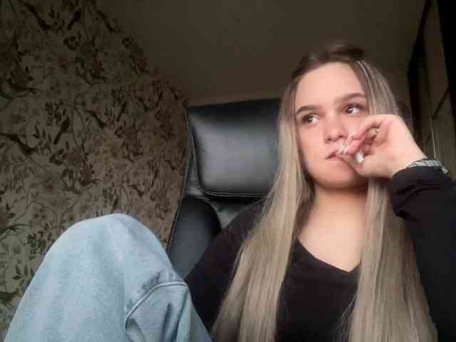 AnnaHoupt webcam