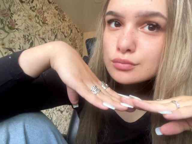 AnnaHoupt AnnaHoupt