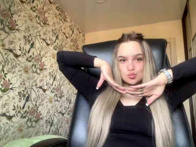 AnnaHoupt