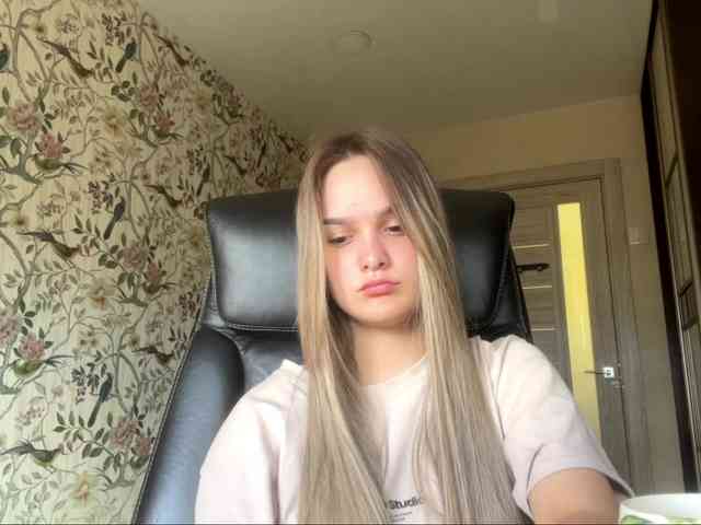 AnnaHoupt