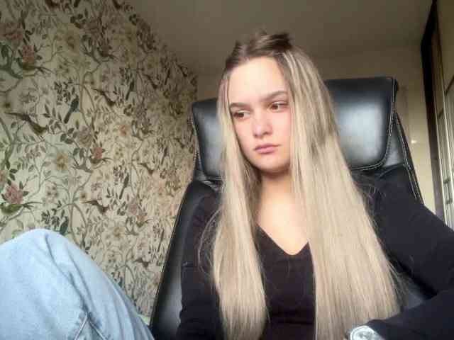 AnnaHoupt webcam