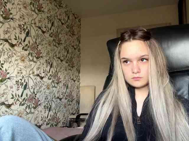 AnnaHoupt
