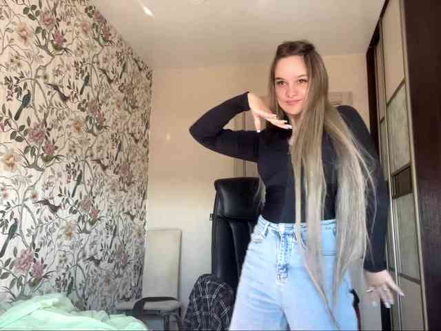 AnnaHoupt