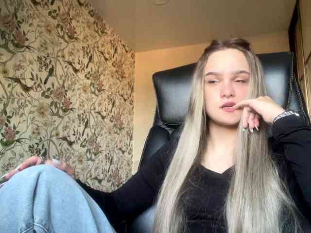 AnnaHoupt AnnaHoupt