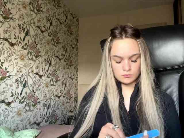 AnnaHoupt webcam