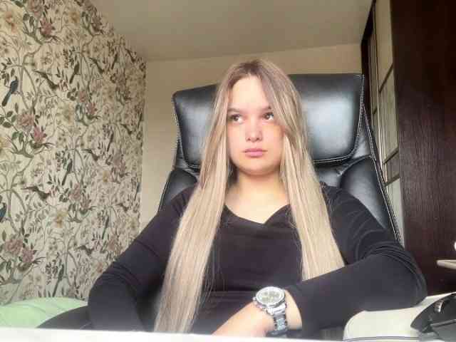AnnaHoupt
