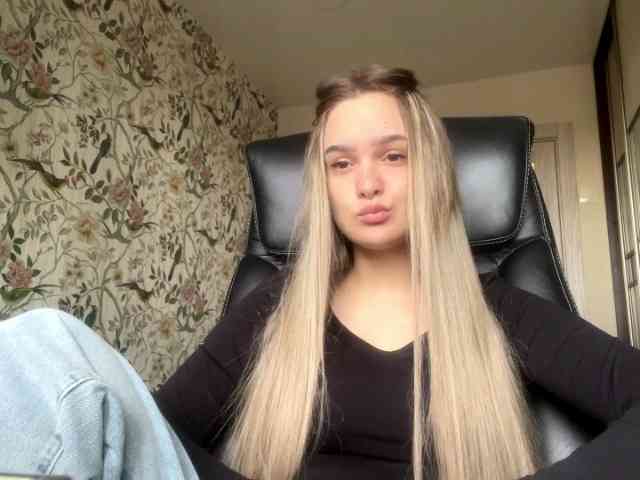 AnnaHoupt webcam