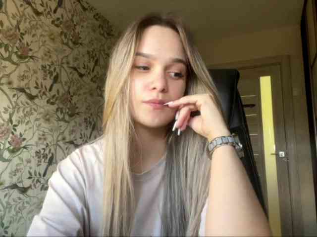 AnnaHoupt