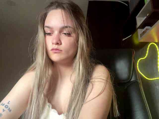 AnnaHoupt webcam