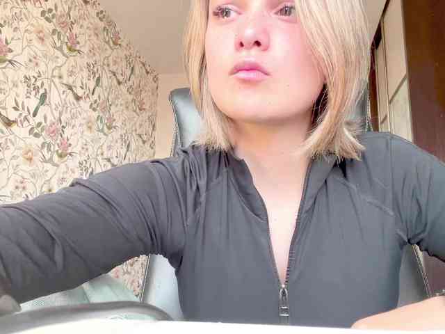 AnnaHoupt