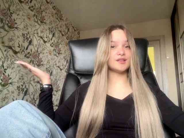 AnnaHoupt webcam